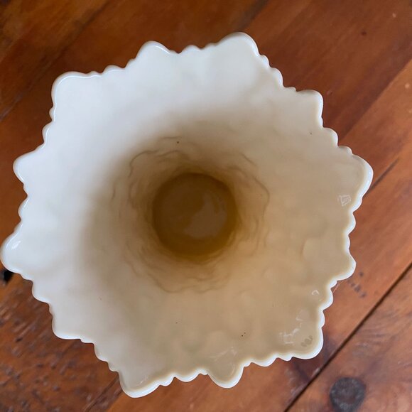 LENOX WOODLAND COLLECTION 8" VASE - Picture 2 of 4